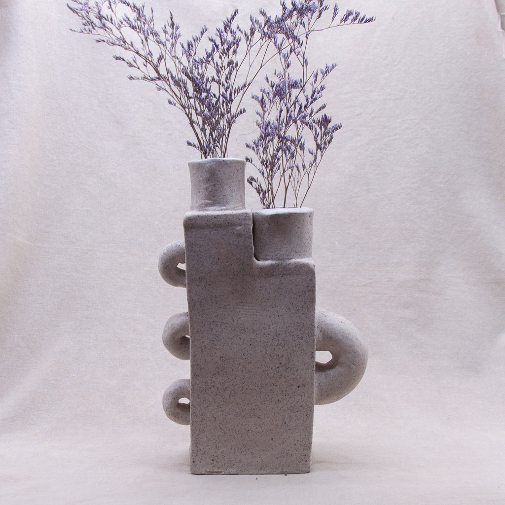 Hoop Piedra Vase