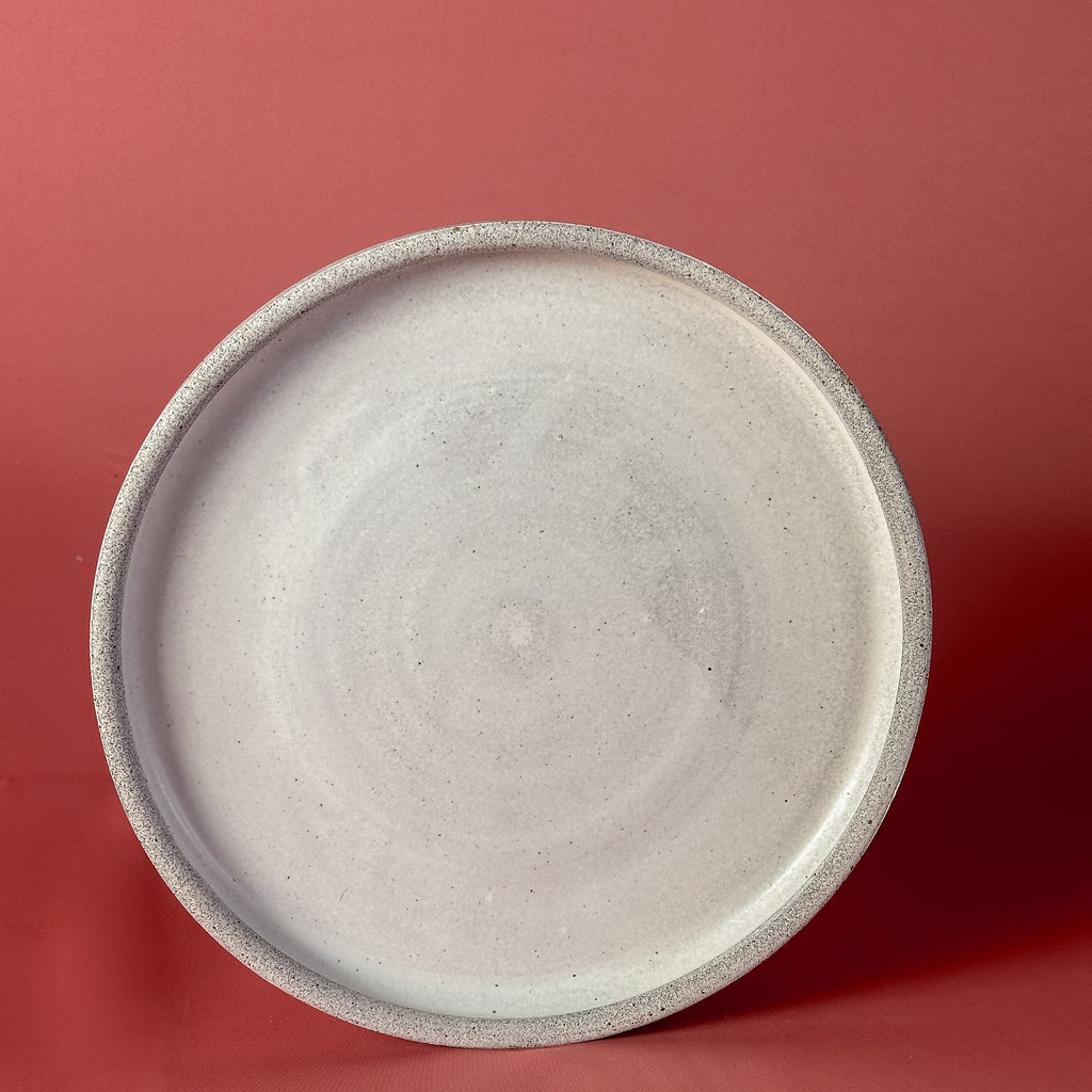 Piedra Series: Dinner Plate in Chef's White Glaze