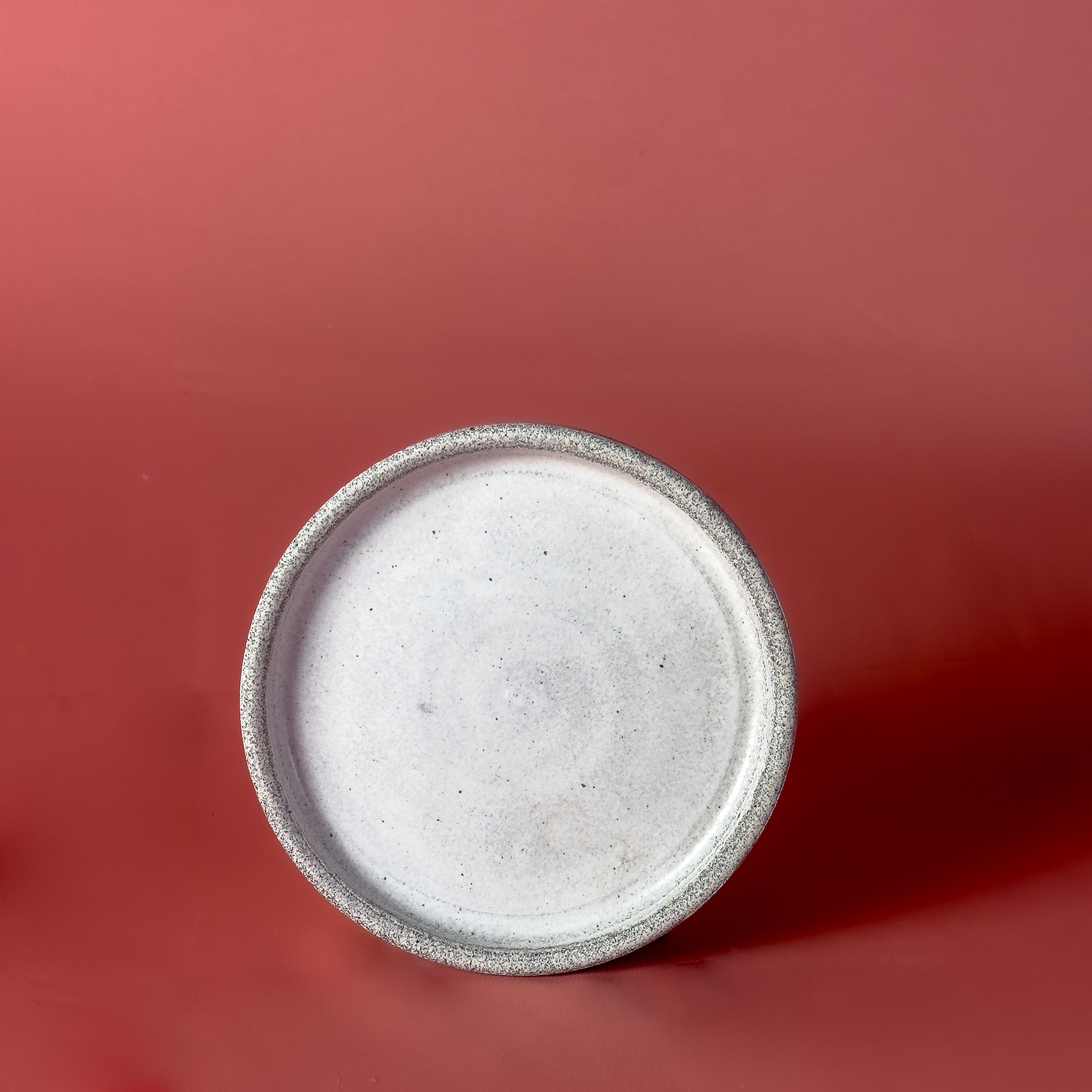 Piedra Series: Dessert Plate in Chef's White Glaze